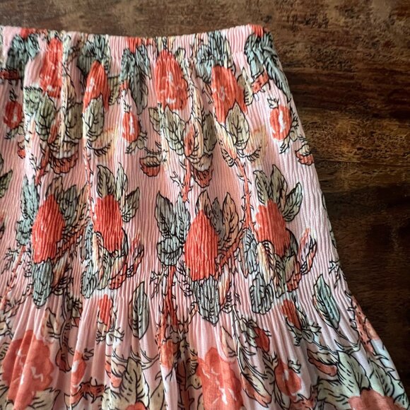 Floral Print Pleated Skirt By Max Studio S Polyester & Rayon Blend - Picture 3 of 8